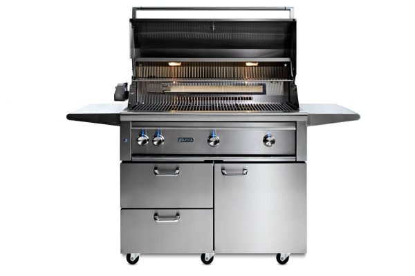 42  Freestanding Grill - 1 Trident™ w  Rotisserie Fashion